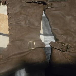 Brown Lace-Up Women's Boots Size 10